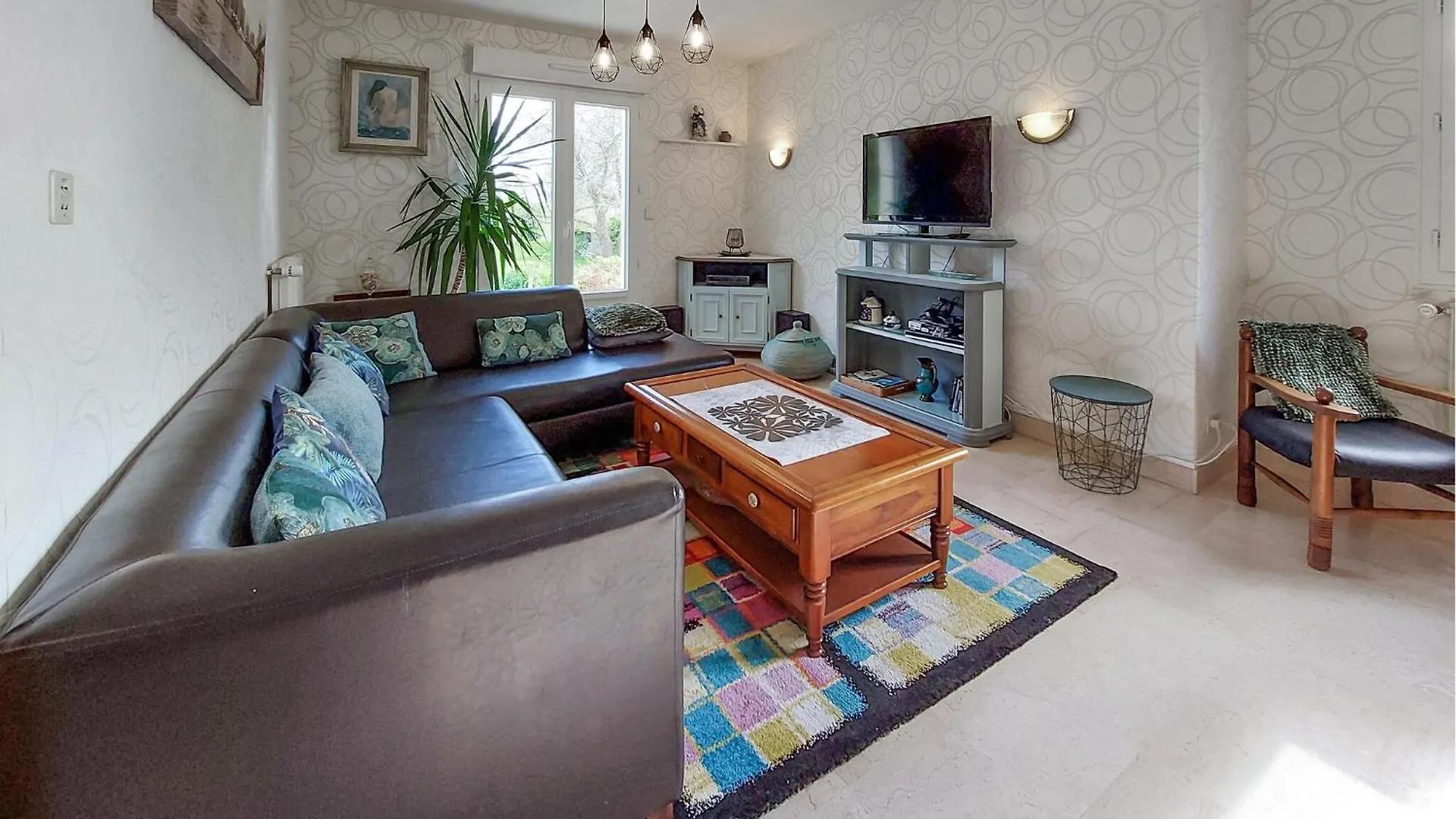 Amazing Apartment In Concarneau With Wifi 0*,